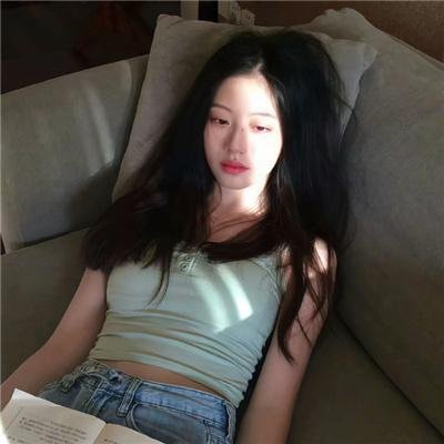 黑夜里的眼睛