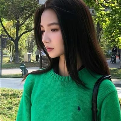 雨中的树